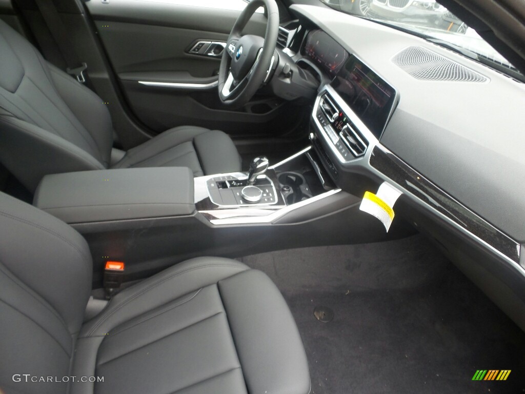 2019 3 Series 330i xDrive Sedan - Jet Black / Black photo #3