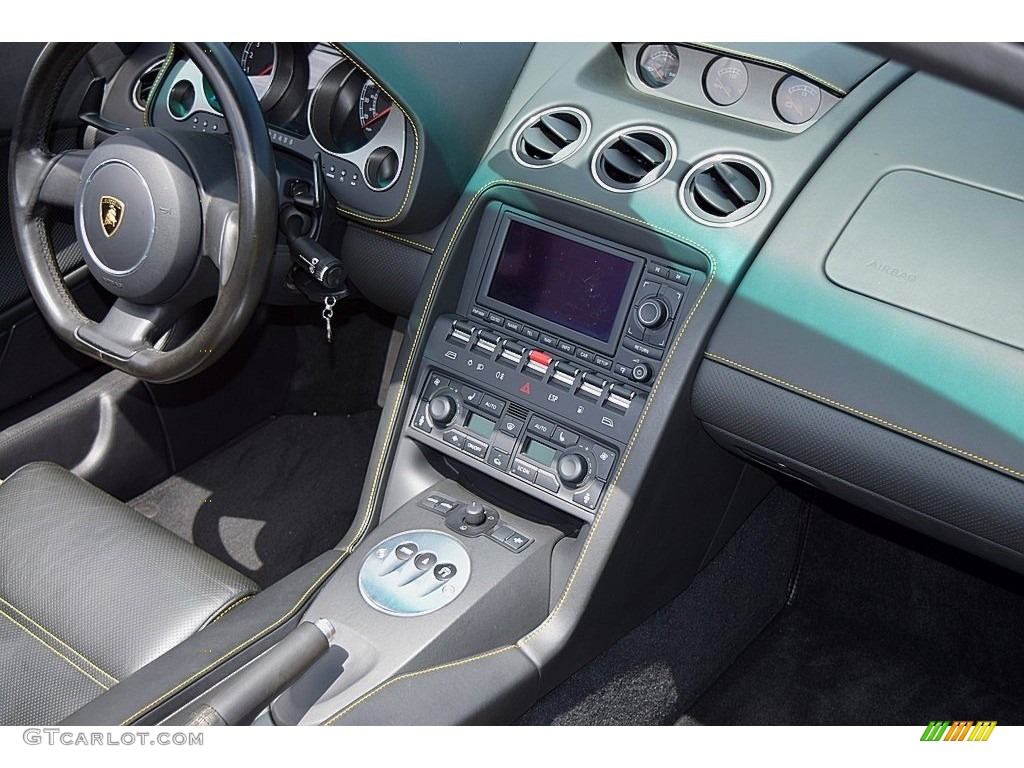 2006 Lamborghini Gallardo Spyder E-Gear Nero Perseus Dashboard Photo #134012994