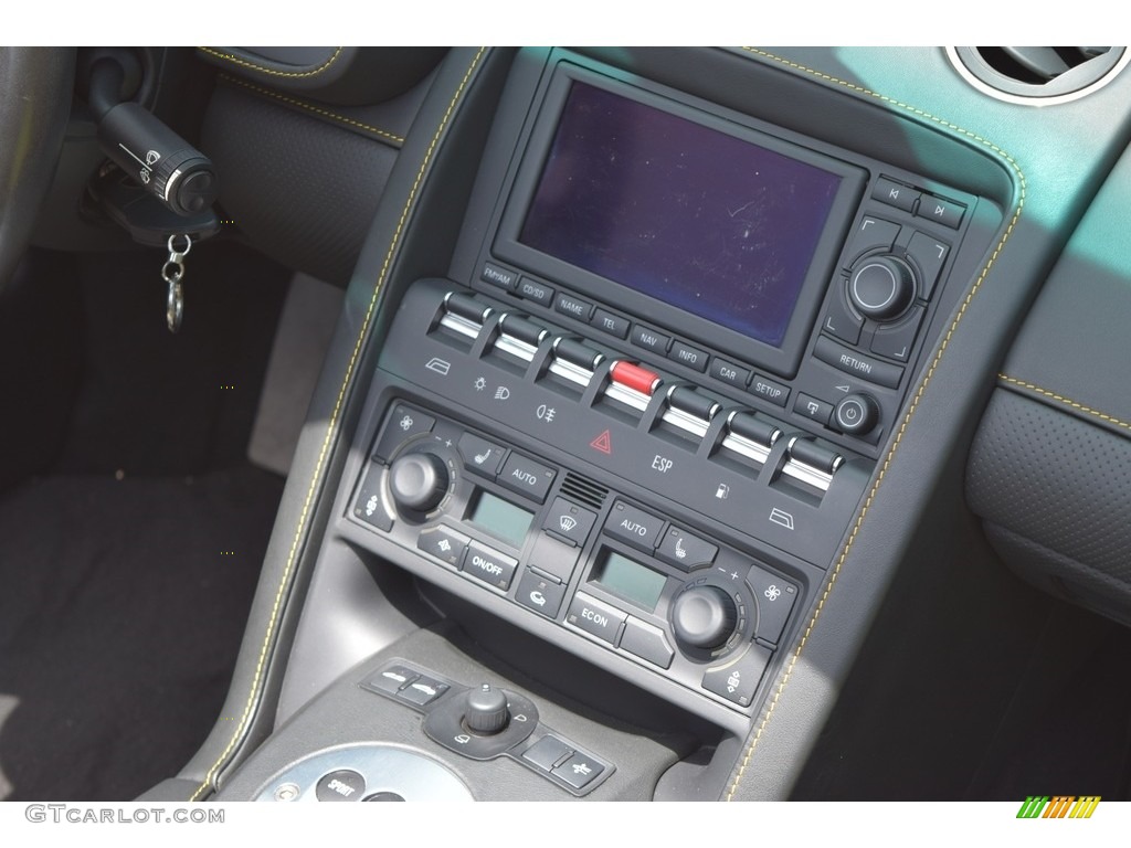 2006 Lamborghini Gallardo Spyder E-Gear Controls Photos