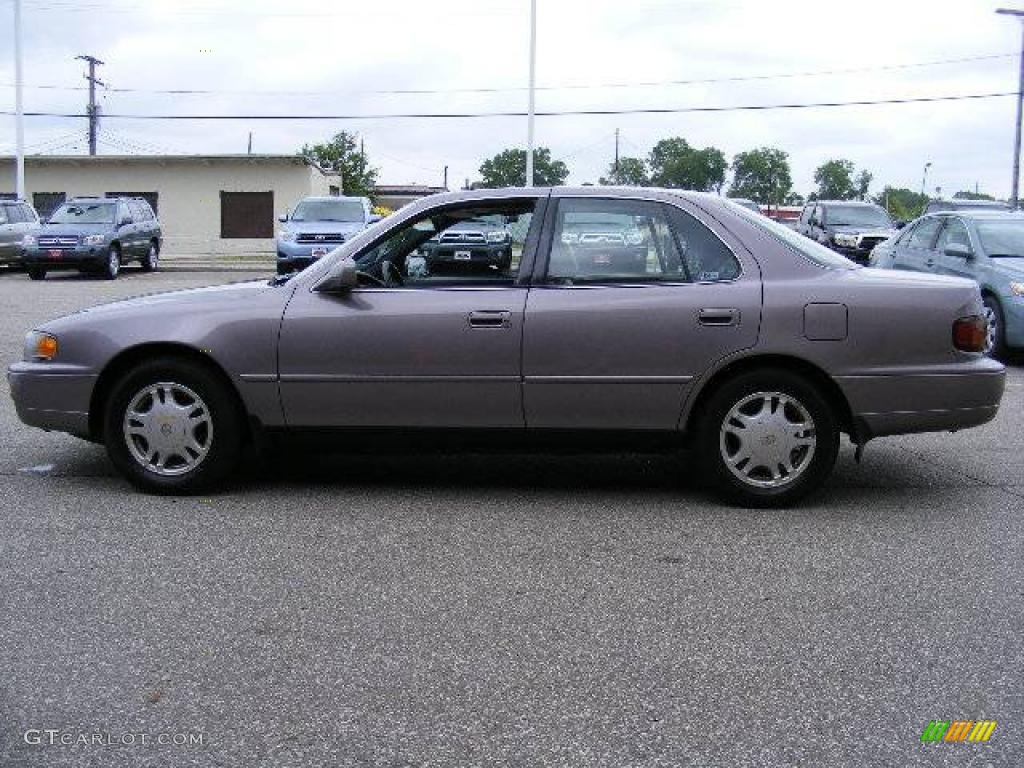 1995 Camry XLE V6 Sedan - Platinum Metallic / Gray photo #6