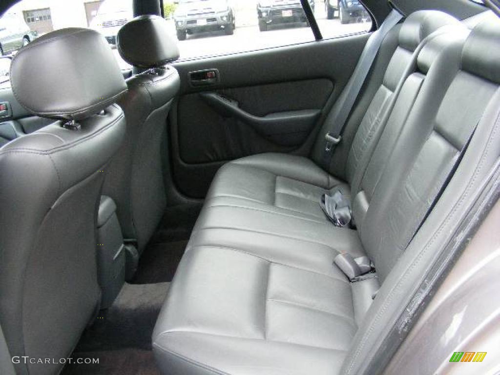 1995 Camry XLE V6 Sedan - Platinum Metallic / Gray photo #11