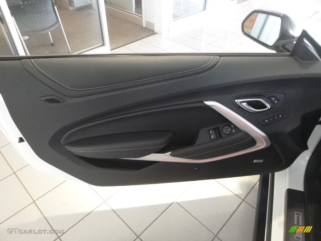 2019 Chevrolet Camaro SS Coupe Jet Black Door Panel Photo #134016492