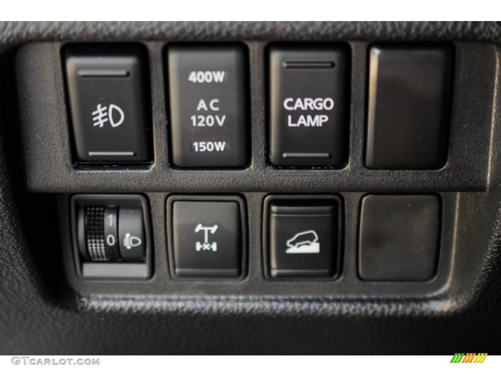 2019 Nissan Titan PRO 4X Crew Cab 4x4 Controls Photo #134016639