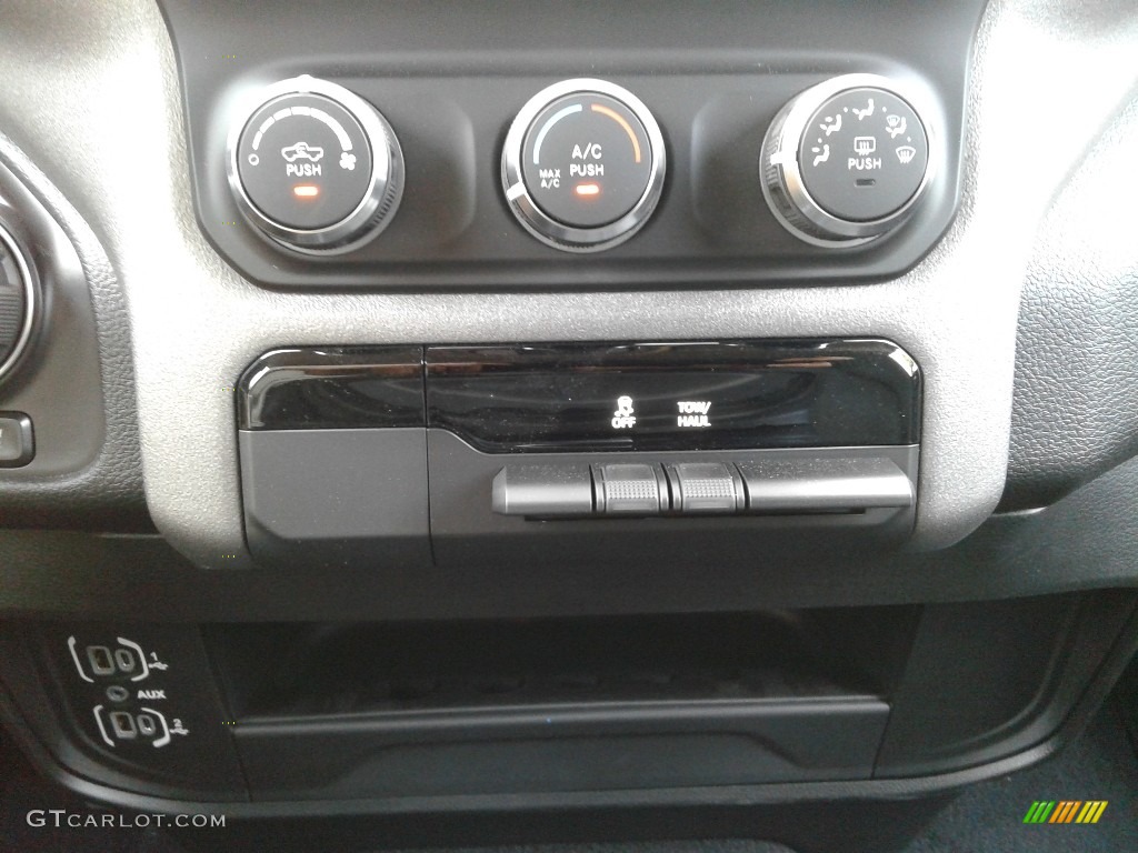 2019 Ram 2500 Tradesman Crew Cab 4x4 Power Wagon Package Controls Photo #134021916