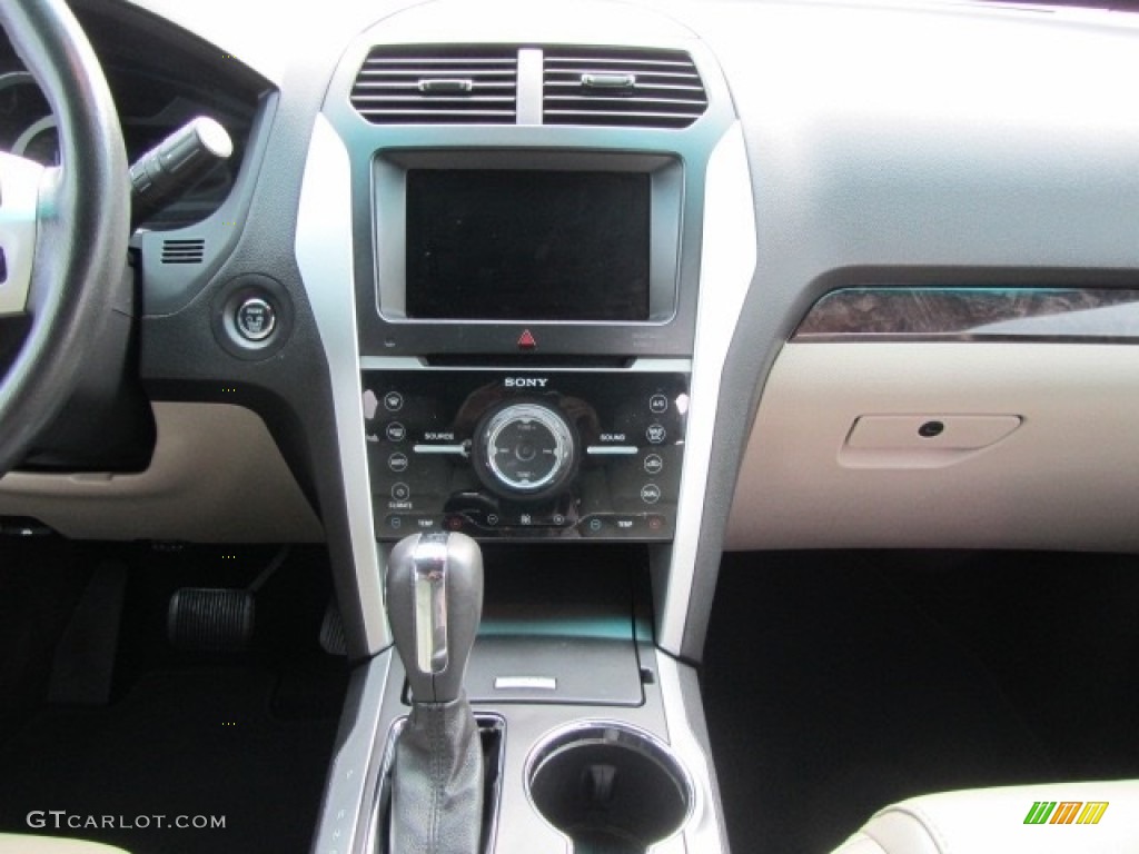 2015 Explorer Limited 4WD - Caribou / Medium Light Stone photo #15