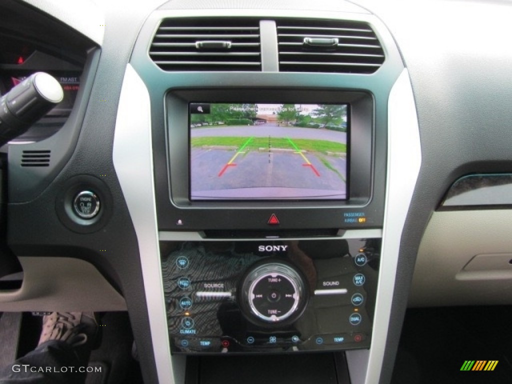 2015 Explorer Limited 4WD - Caribou / Medium Light Stone photo #16