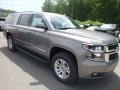 Pepperdust Metallic - Suburban LT 4WD Photo No. 6