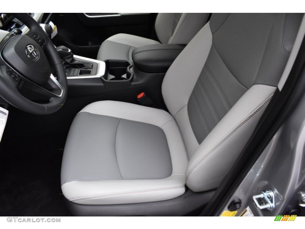 2019 RAV4 XLE AWD - Silver Sky Metallic / Light Gray photo #6