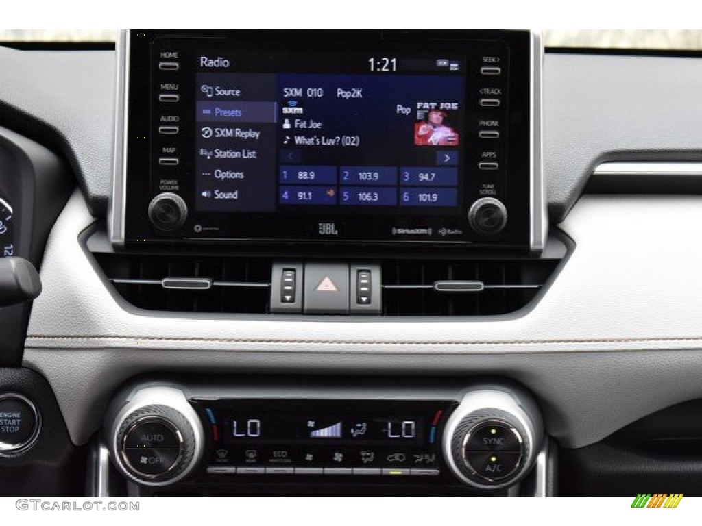 2019 RAV4 XLE AWD - Silver Sky Metallic / Light Gray photo #9