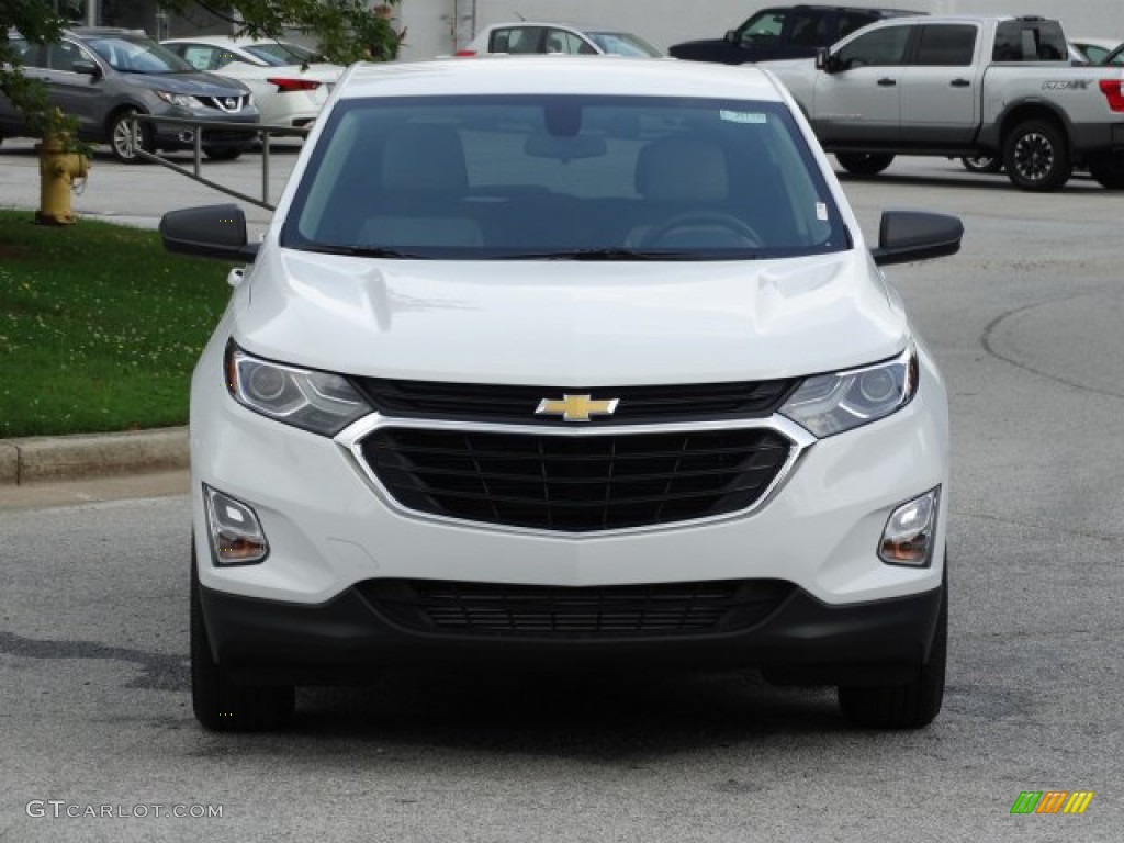 2019 Equinox LS - Summit White / Medium Ash Gray photo #4