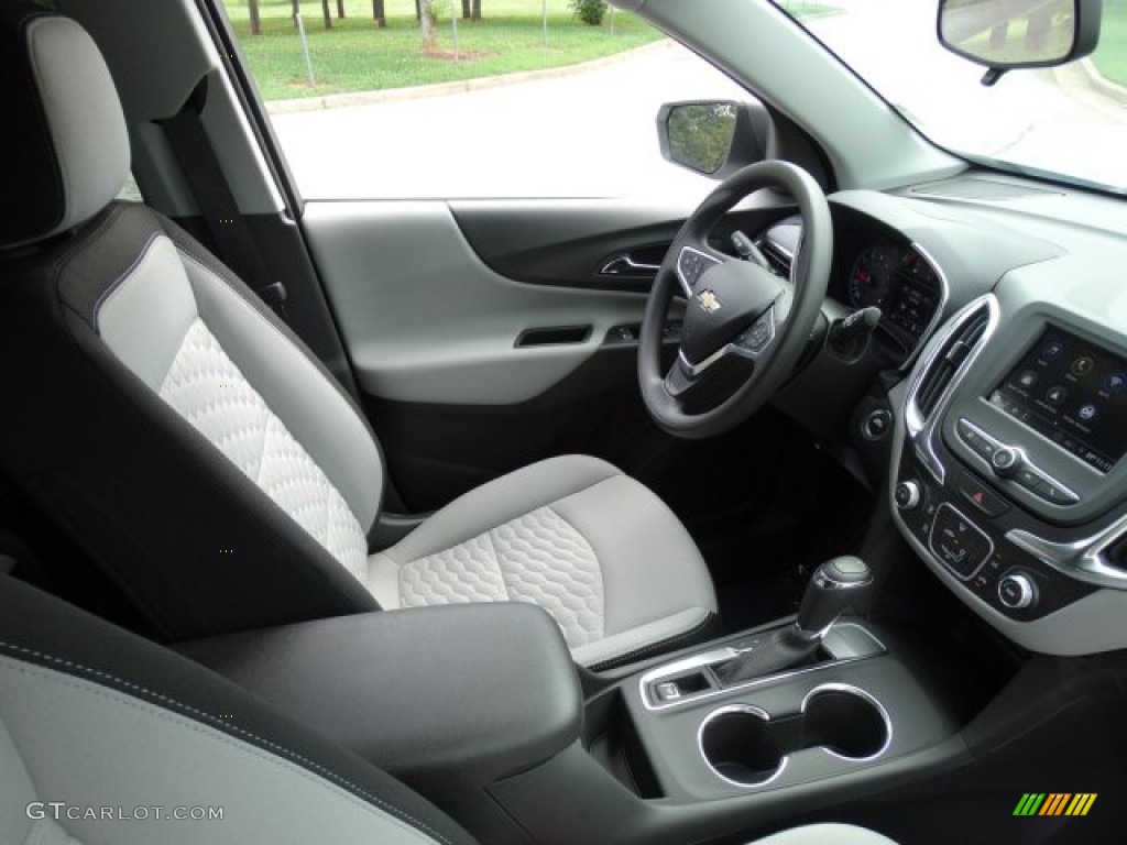2019 Equinox LS - Summit White / Medium Ash Gray photo #30