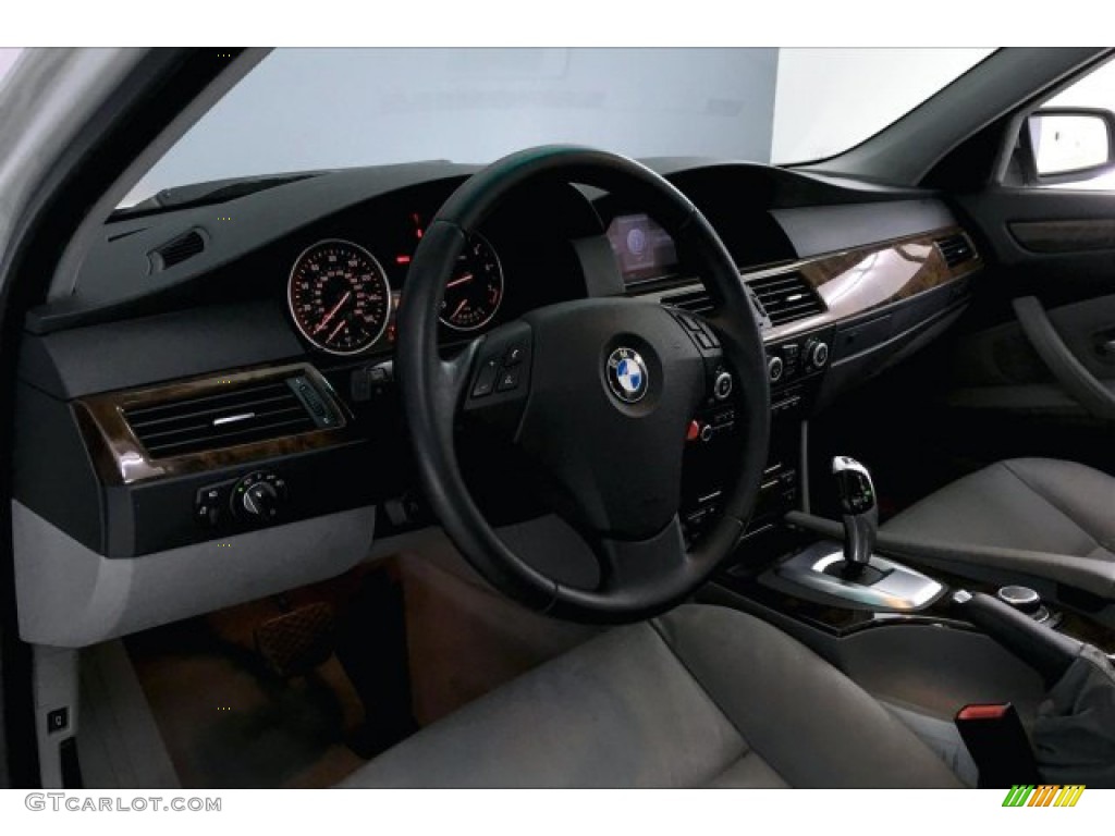 2009 5 Series 528i Sedan - Titanium Silver Metallic / Grey Dakota Leather photo #16