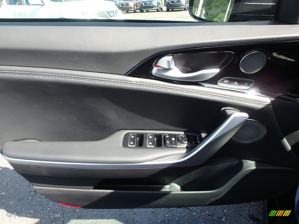 2019 Kia Stinger Premium AWD Door Panel Photos