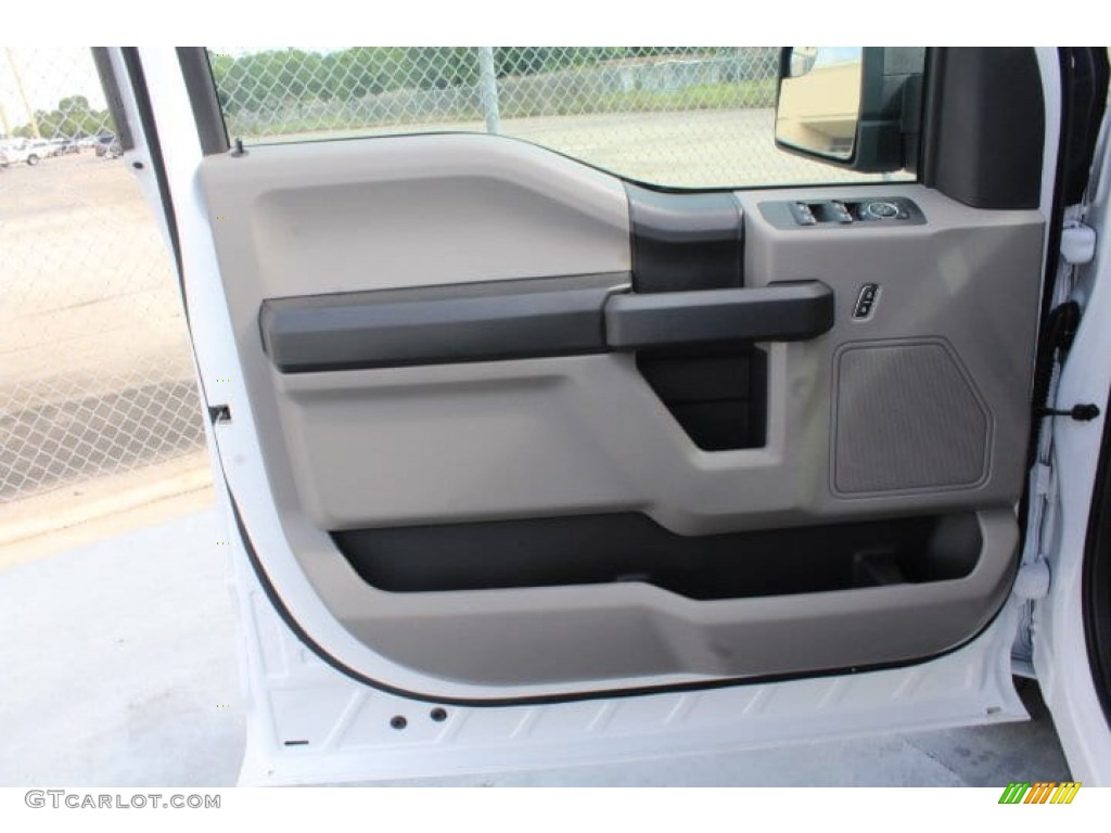 2019 F150 STX SuperCrew - Oxford White / Black photo #9