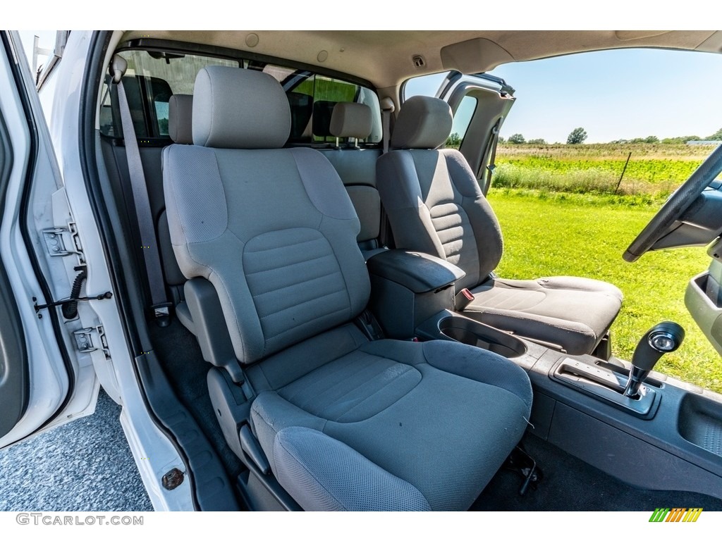 2007 Frontier XE King Cab - Avalanche White / Graphite photo #27