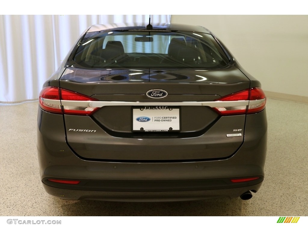 2018 Fusion SE - Magnetic / Ebony photo #20