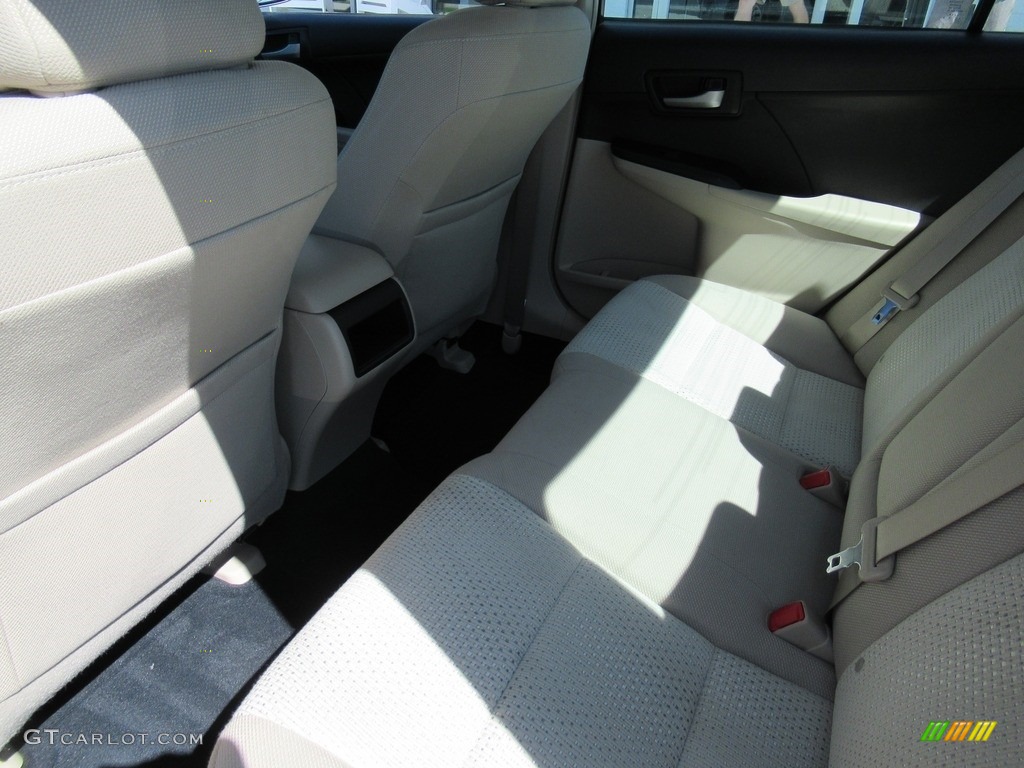 2014 Camry LE - Clearwater Blue Metallic / Ivory photo #12