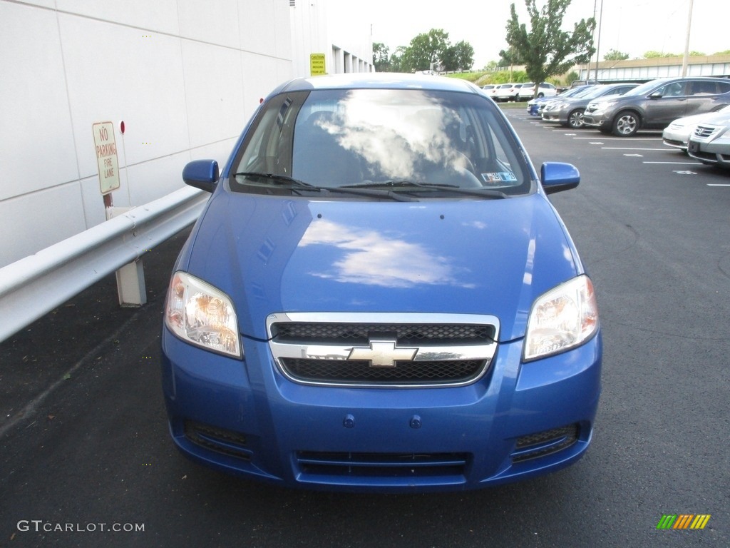 2011 Aveo LT Sedan - Bright Blue / Charcoal photo #8