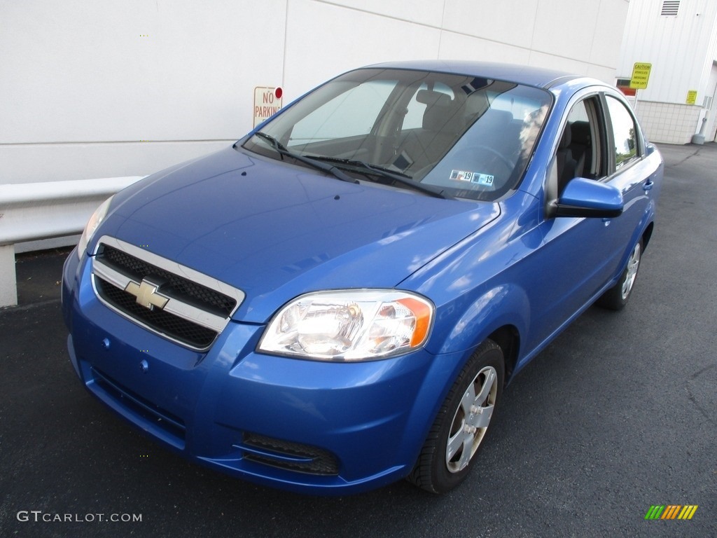 2011 Aveo LT Sedan - Bright Blue / Charcoal photo #9