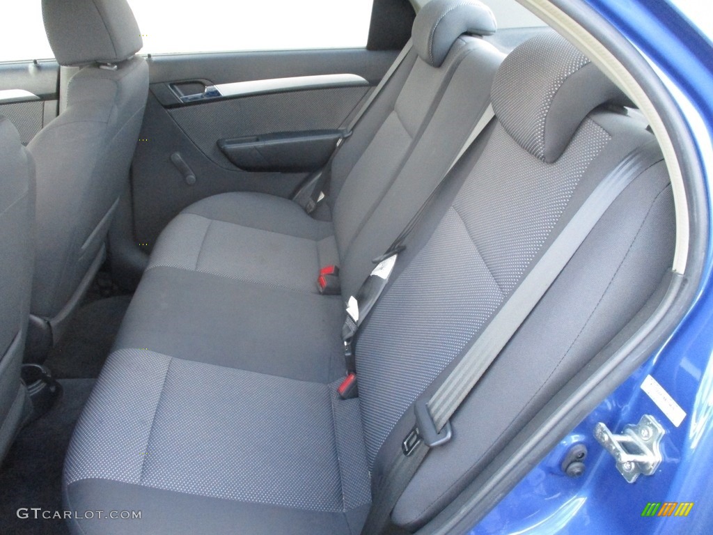 2011 Aveo LT Sedan - Bright Blue / Charcoal photo #12
