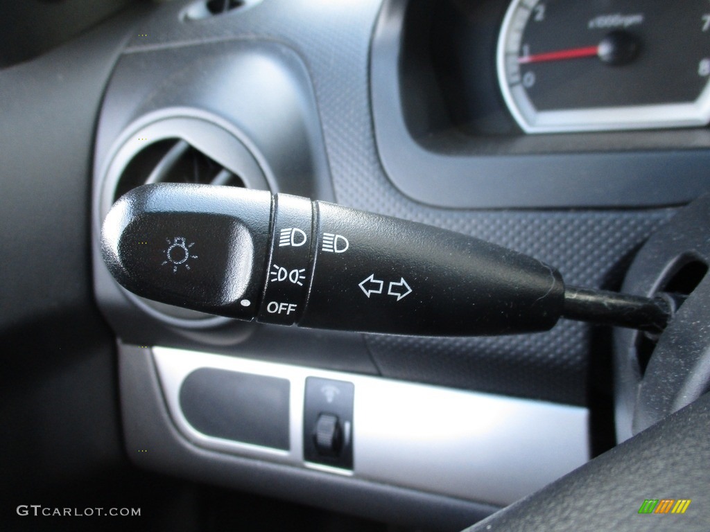2011 Aveo LT Sedan - Bright Blue / Charcoal photo #17
