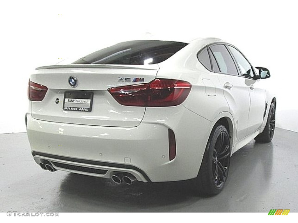 2019 X6 M  - Alpine White / Aragon Brown photo #5