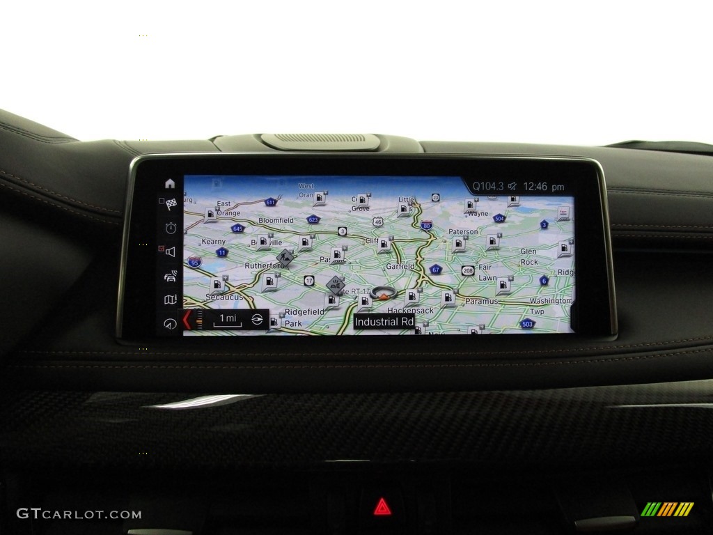 2019 X6 M  - Alpine White / Aragon Brown photo #27