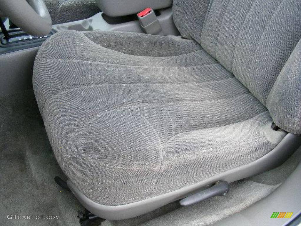 2001 Malibu Sedan - Bright White / Gray photo #10
