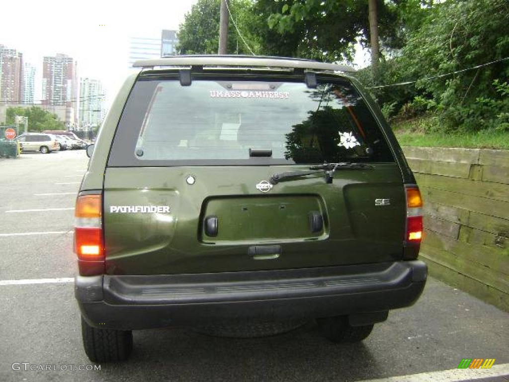 1997 Pathfinder SE 4x4 - Dark Green Pearl / Gray photo #3