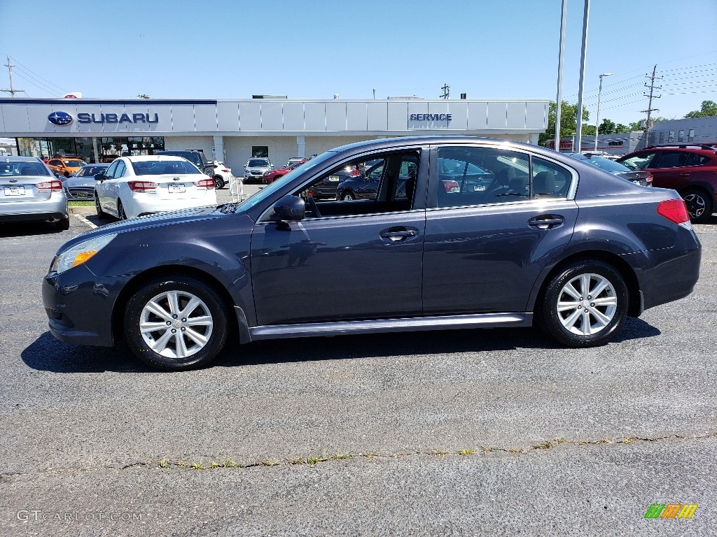 2011 Legacy 2.5i Premium - Graphite Gray Metallic / Off-Black photo #4