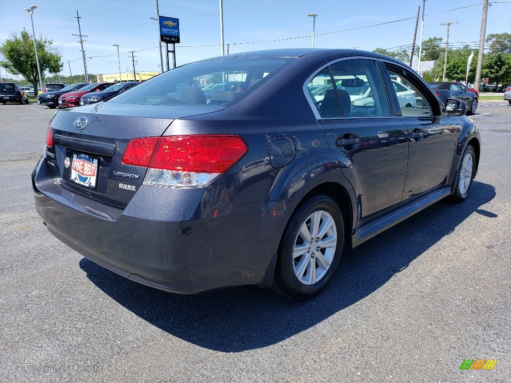 2011 Legacy 2.5i Premium - Graphite Gray Metallic / Off-Black photo #7