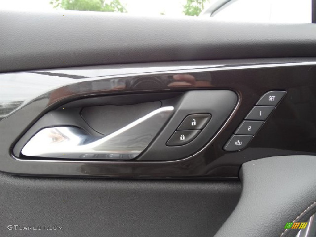 2019 Chevrolet Blazer Premier Controls Photo #134053994