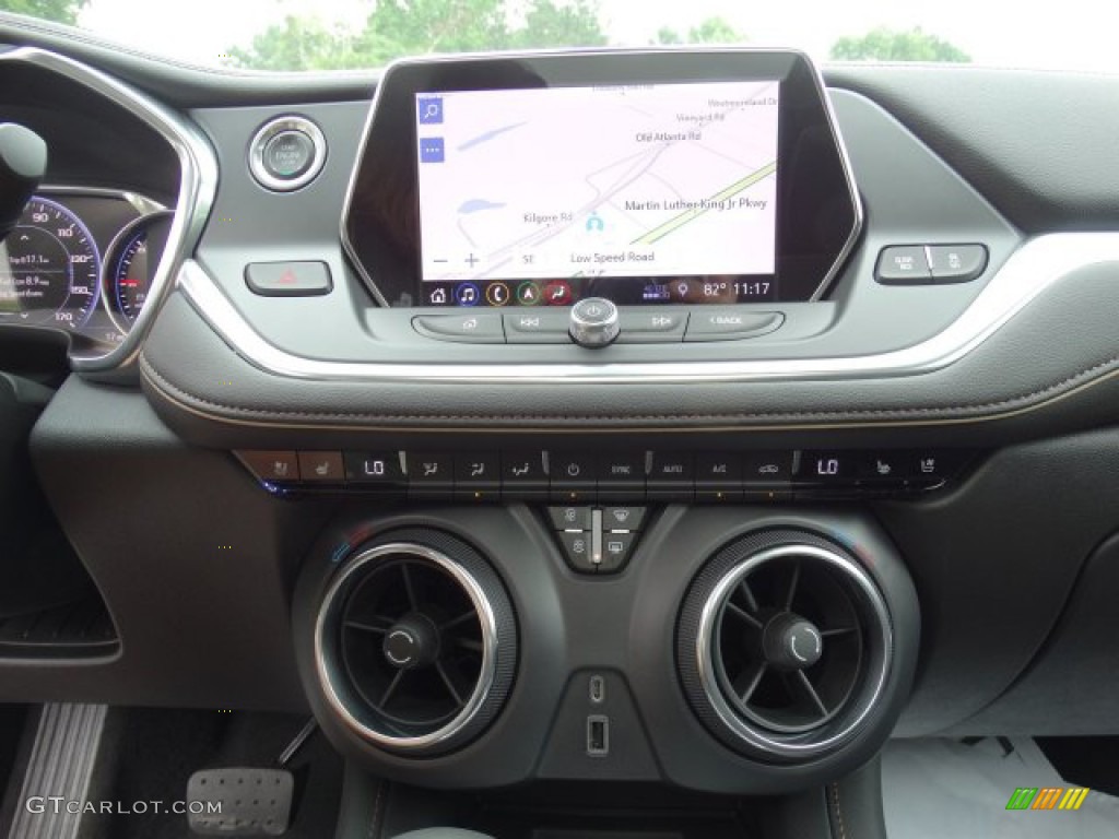 2019 Chevrolet Blazer Premier Controls Photo #134054138