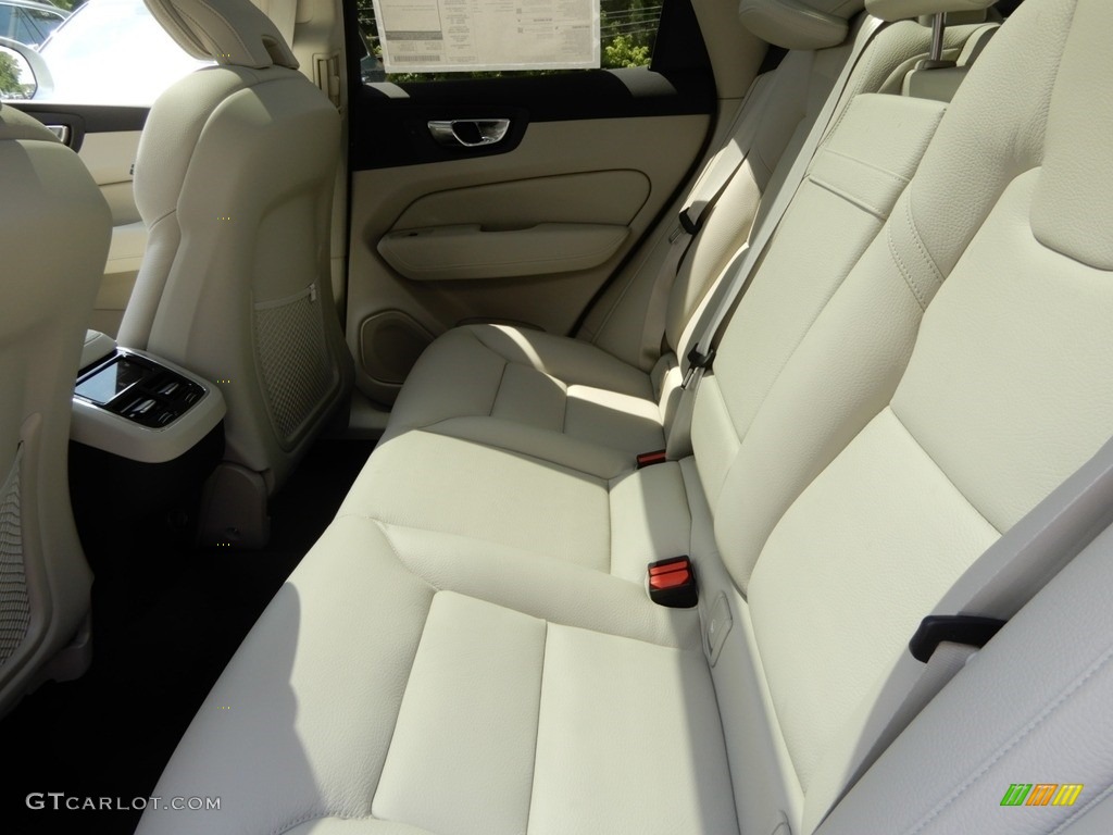 2020 Volvo XC60 T6 AWD Rear Seat Photo #134054507