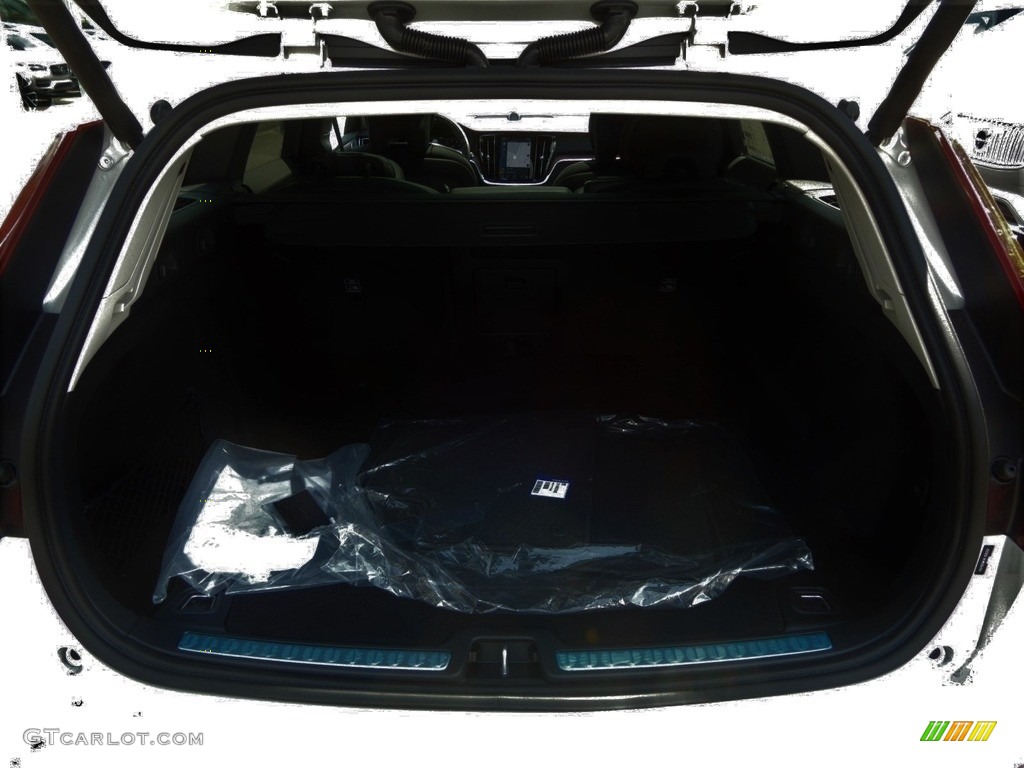 2020 Volvo V60 Cross Country T5 AWD Trunk Photo #134055110