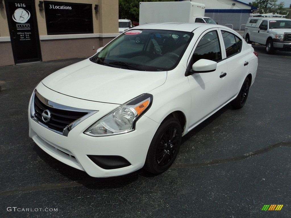 2017 Versa S - Fresh Powder White / Charcoal photo #2