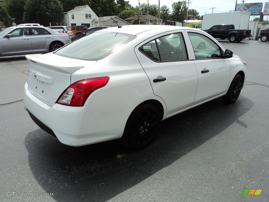 2017 Versa S - Fresh Powder White / Charcoal photo #4