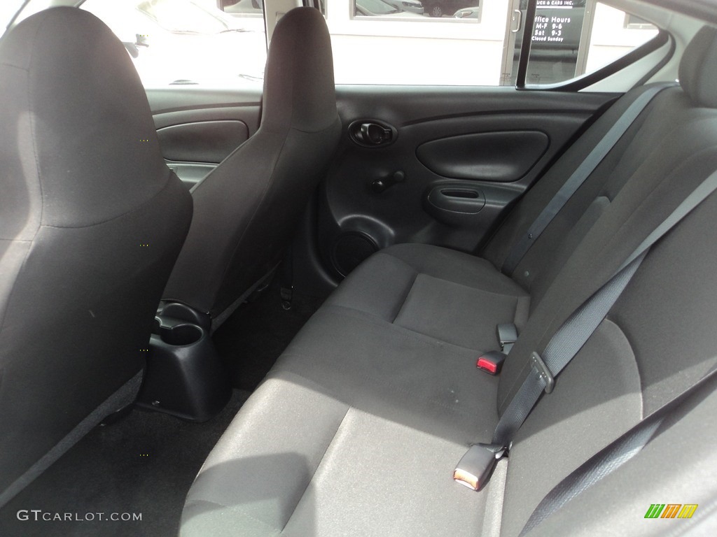 2017 Versa S - Fresh Powder White / Charcoal photo #8