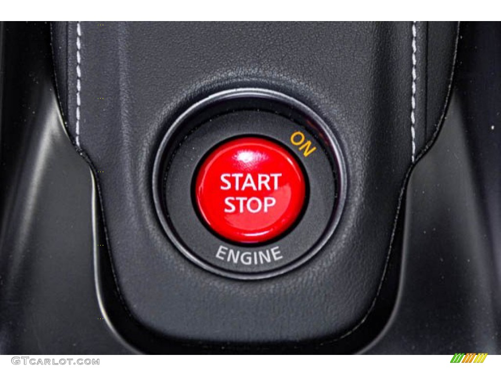 2015 Nissan GT-R Black Edition Controls Photo #134064368
