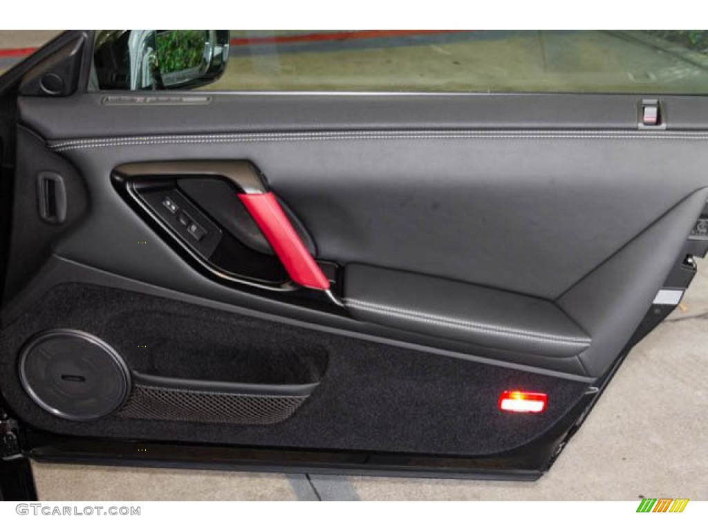 2015 Nissan GT-R Black Edition Door Panel Photos