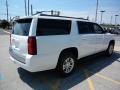Summit White - Suburban LT 4WD Photo No. 4