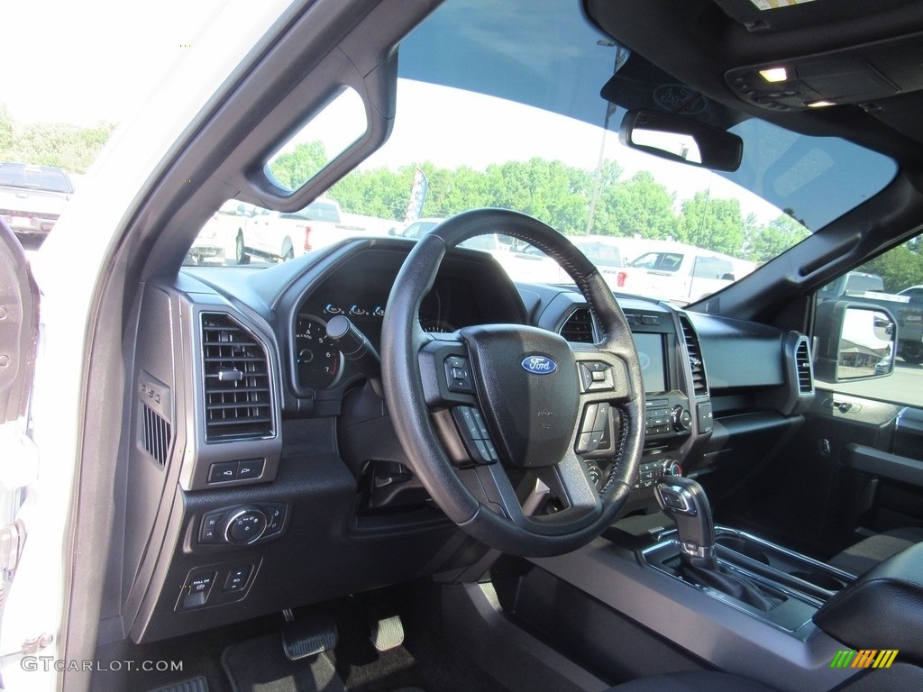 2018 F150 XLT SuperCrew - Oxford White / Black photo #18