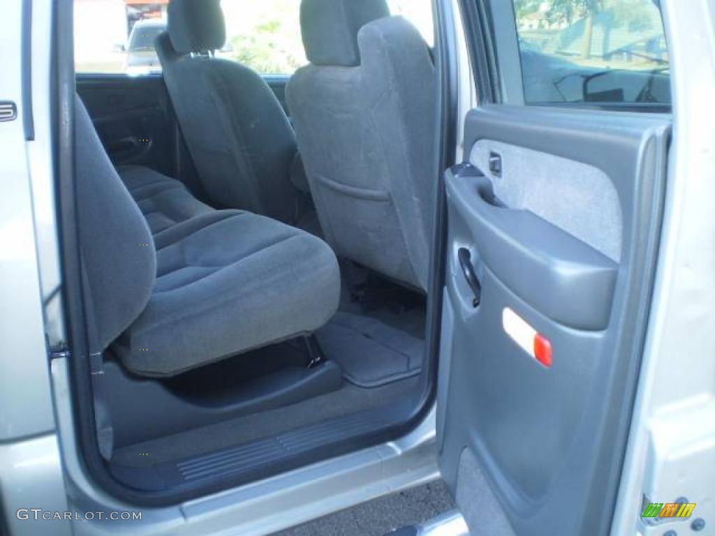 2003 Silverado 3500 LS Crew Cab Dually - Light Pewter Metallic / Dark Charcoal photo #31