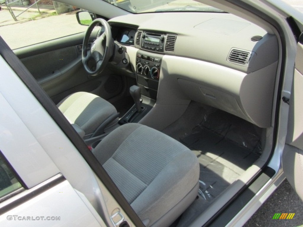 2005 Corolla CE - Silver Streak Mica / Light Gray photo #21