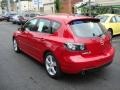 2006 Velocity Red Mica Mazda MAZDA3 s Hatchback  photo #3