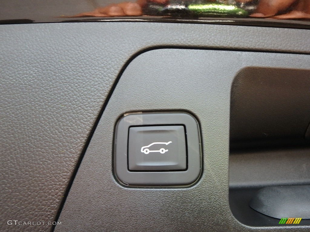 2017 Envision Essence AWD - Ebony Twilight Metallic / Ebony photo #11