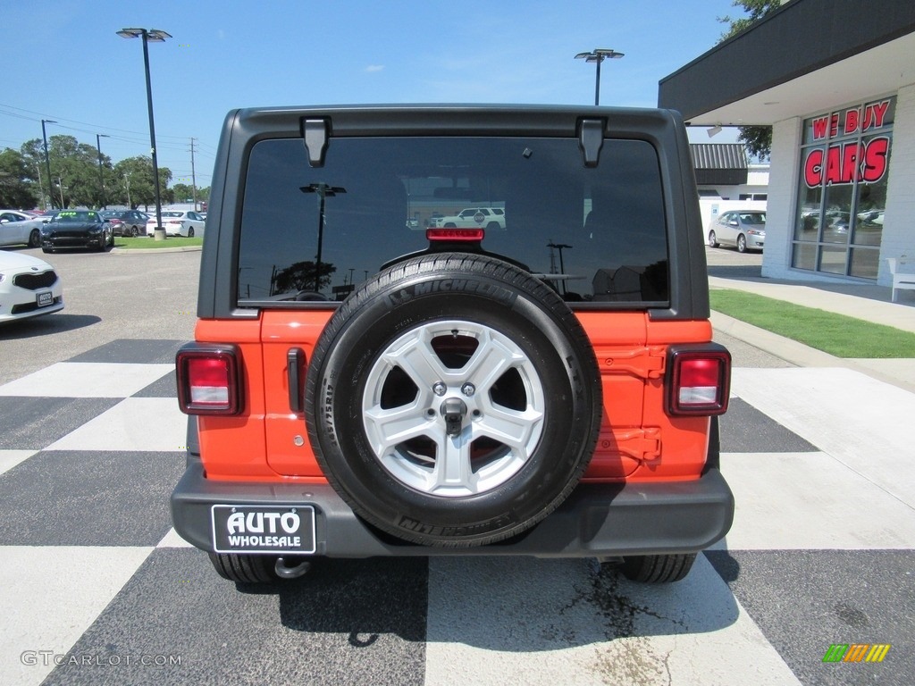 2019 Wrangler Sport 4x4 - Punk