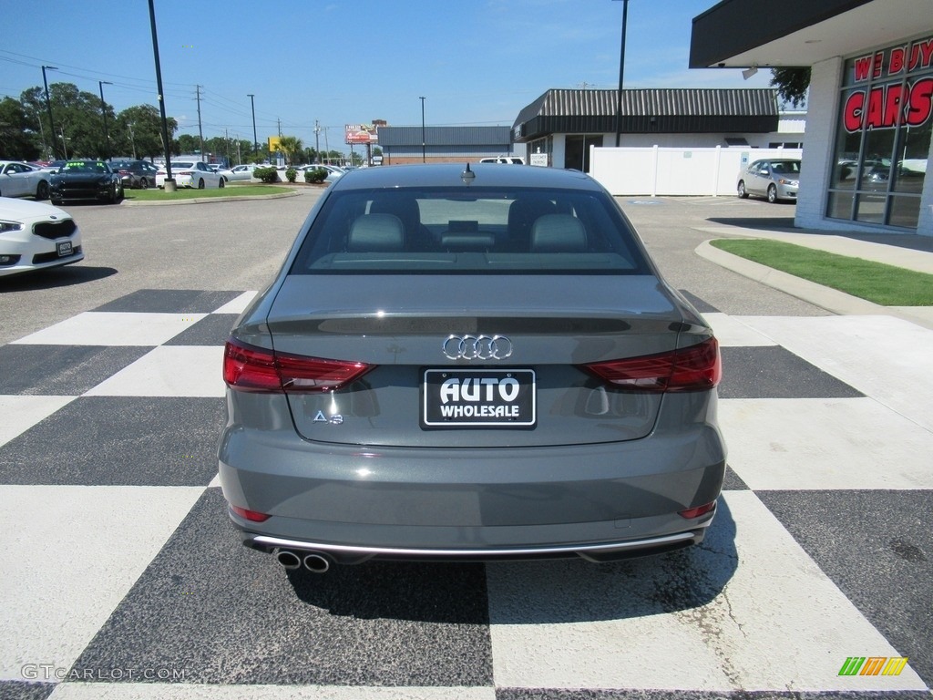 2018 A3 2.0 Premium - Monsoon Gray Metallic / Black photo #4