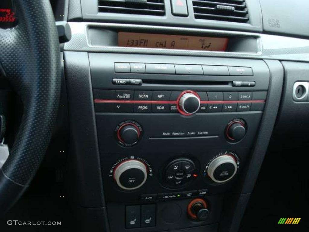 2006 MAZDA3 s Hatchback - Velocity Red Mica / Black photo #18