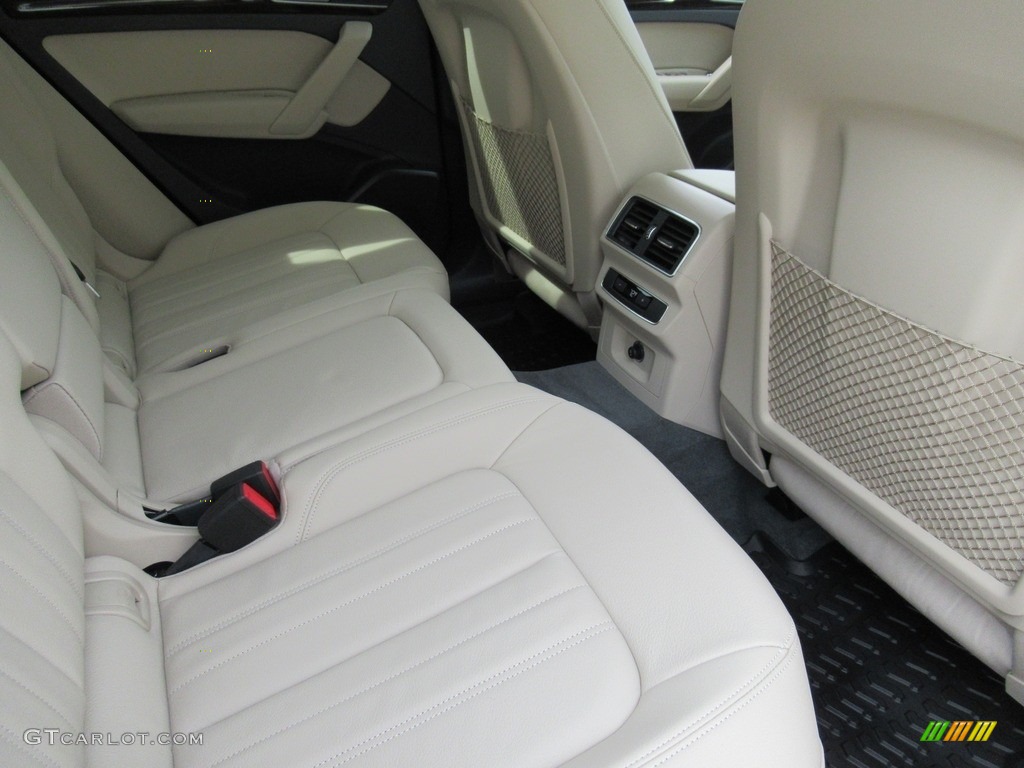 2019 Audi Q5 Premium quattro Rear Seat Photos